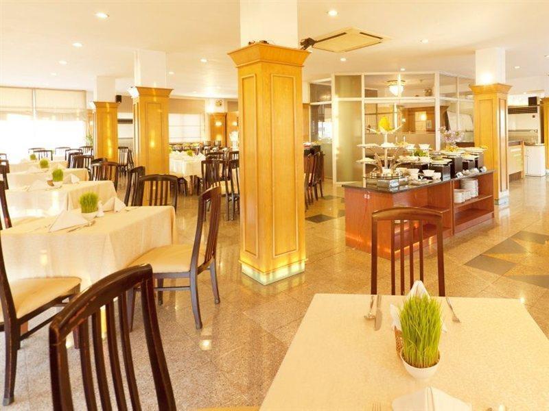 Liberty Hotel Saigon Parkview Ho Chi Minh-stad Buitenkant foto