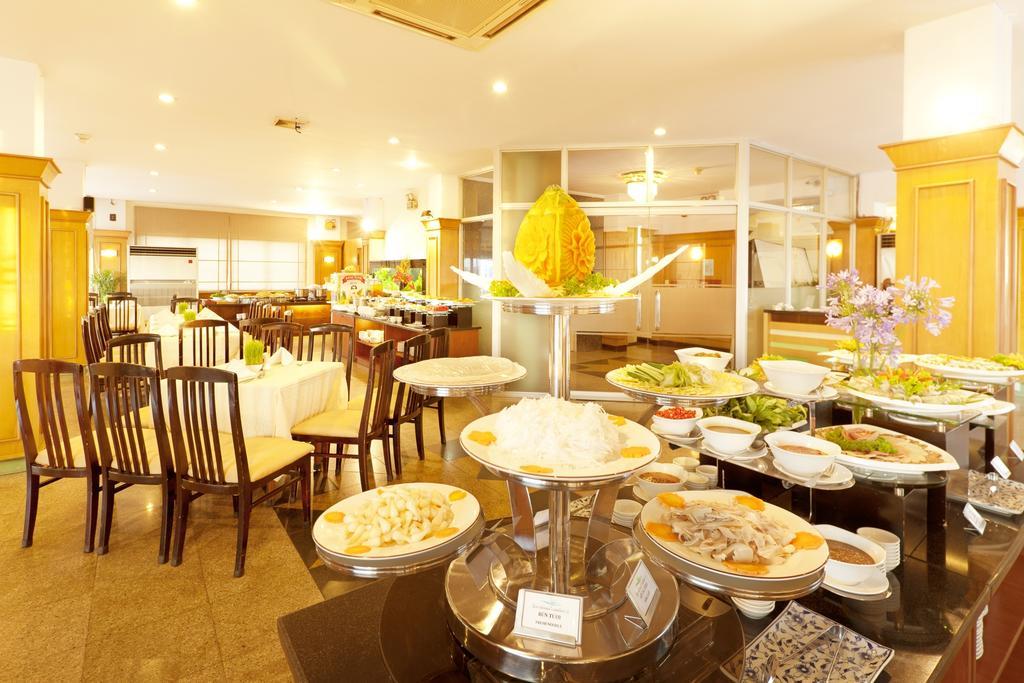 Liberty Hotel Saigon Parkview Ho Chi Minh-stad Buitenkant foto
