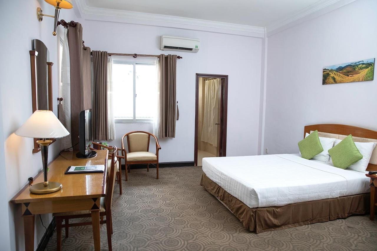 Liberty Hotel Saigon Parkview Ho Chi Minh-stad Buitenkant foto